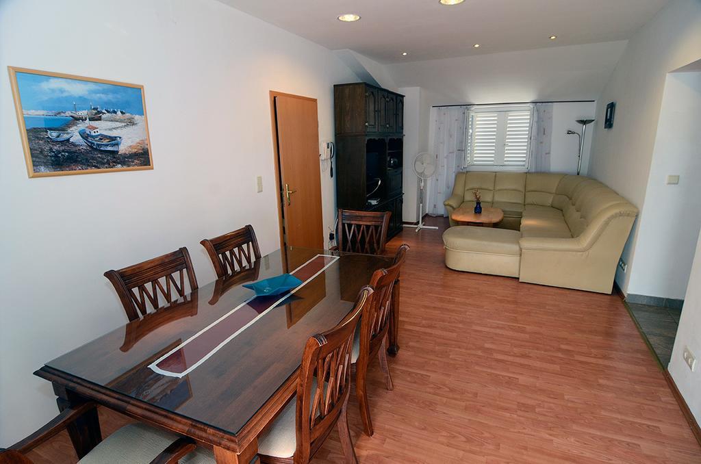 Maslov Apartment มาคาร์สกา ห้อง รูปภาพ