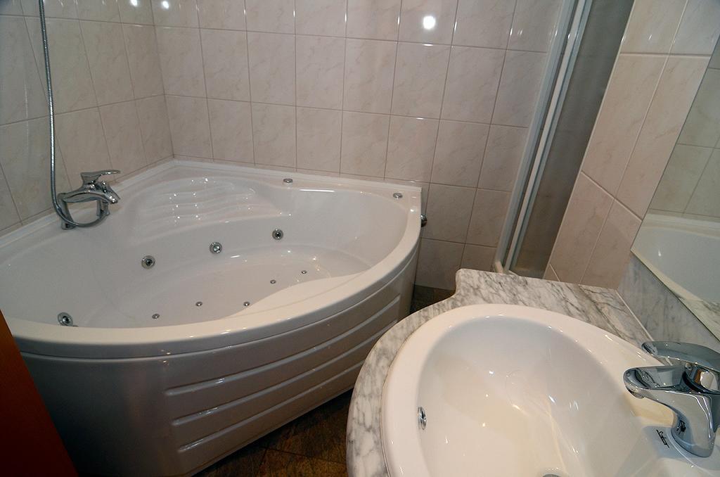 Maslov Apartment มาคาร์สกา ห้อง รูปภาพ