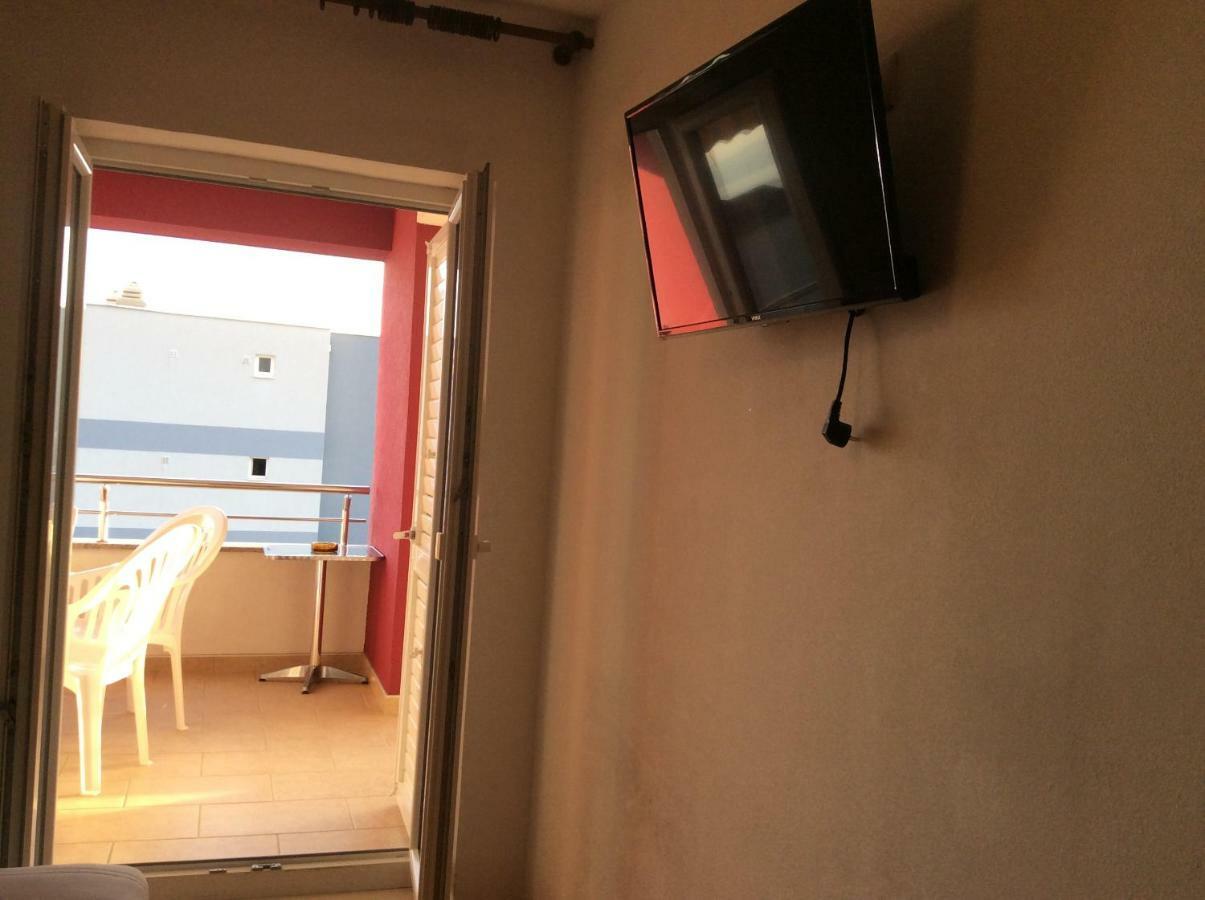 Maslov Apartment มาคาร์สกา ภายนอก รูปภาพ